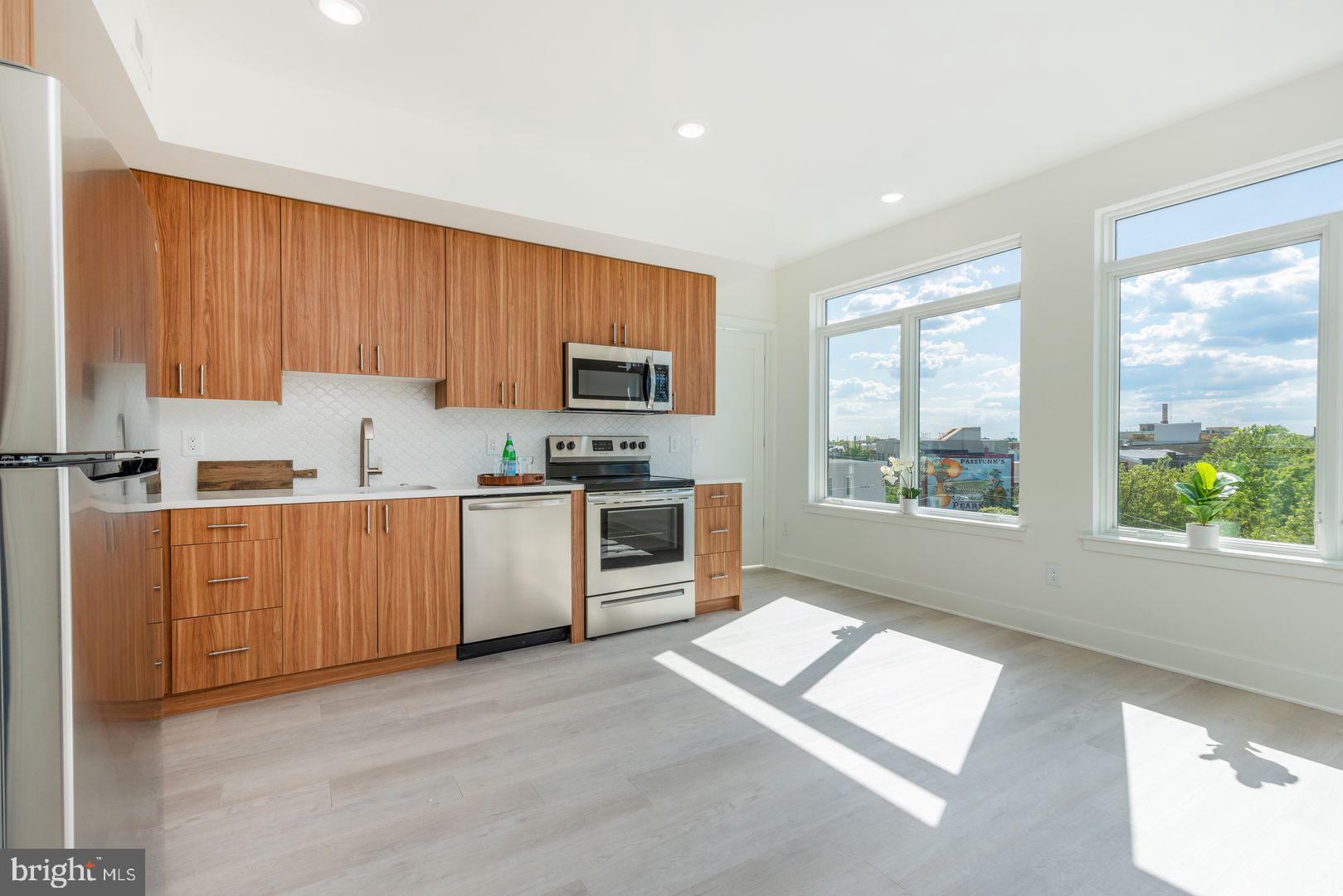 PASSYUNK SQUARE - Residential Lease