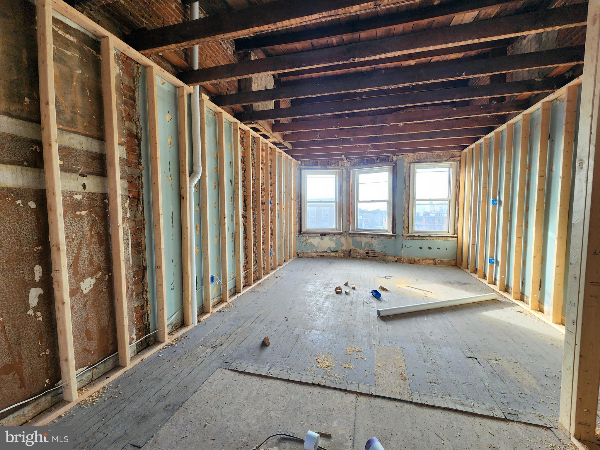 EAST BALTIMORE MIDWAY - Residential