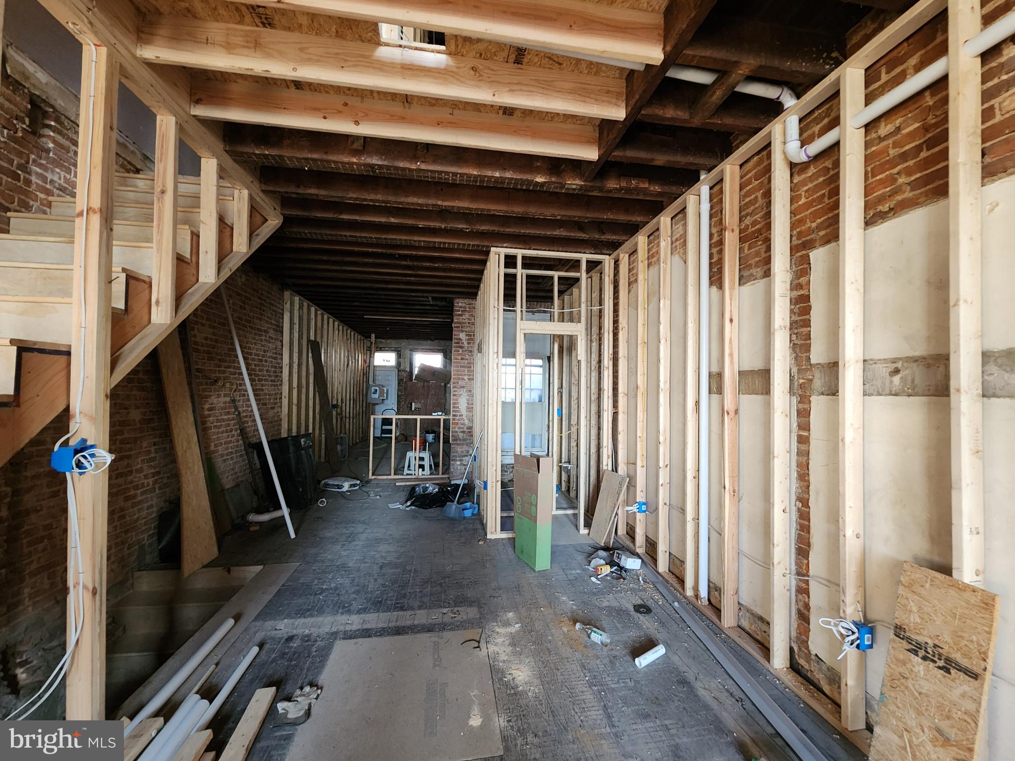 EAST BALTIMORE MIDWAY - Residential