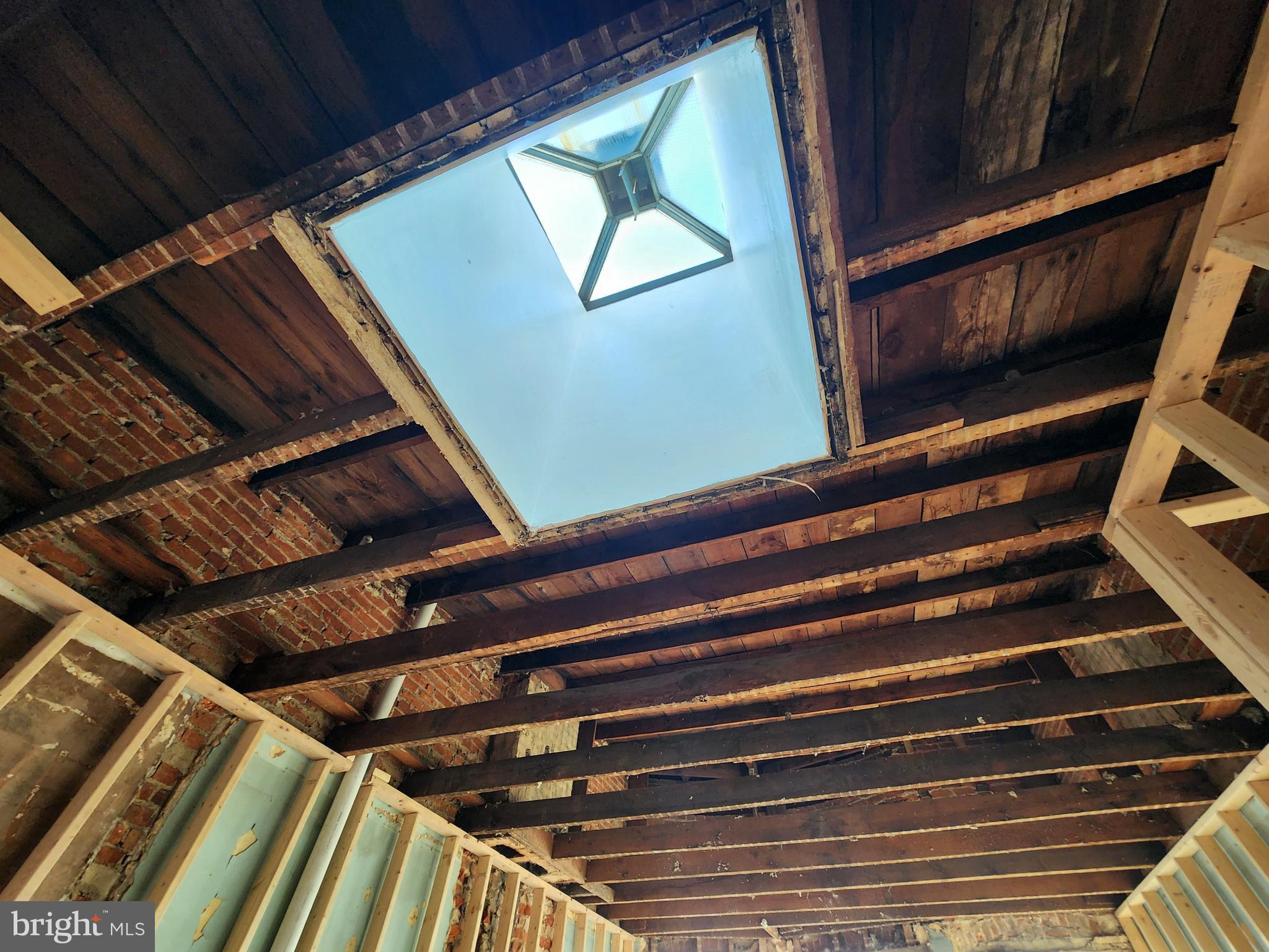 EAST BALTIMORE MIDWAY - Residential