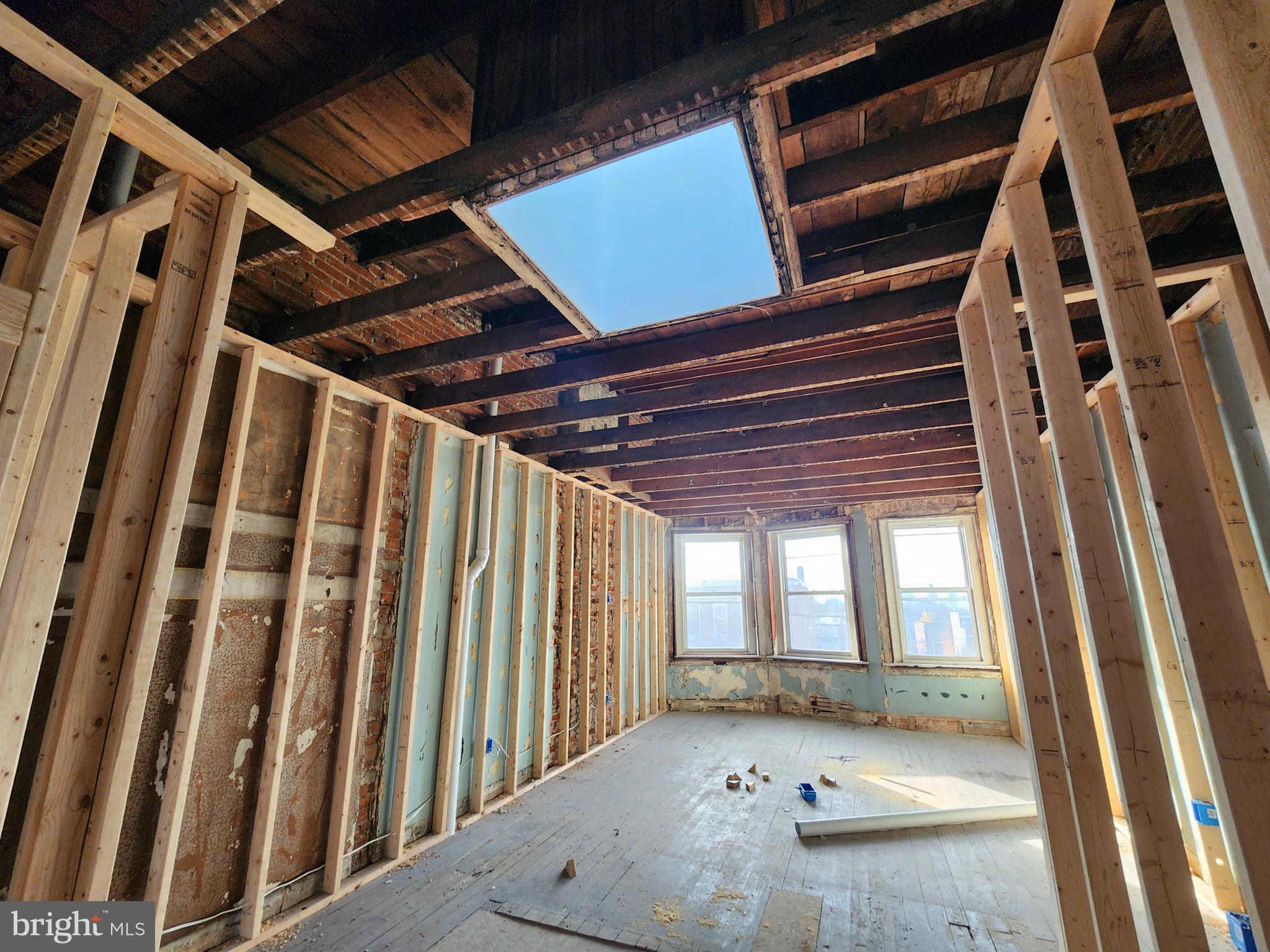 EAST BALTIMORE MIDWAY - Residential