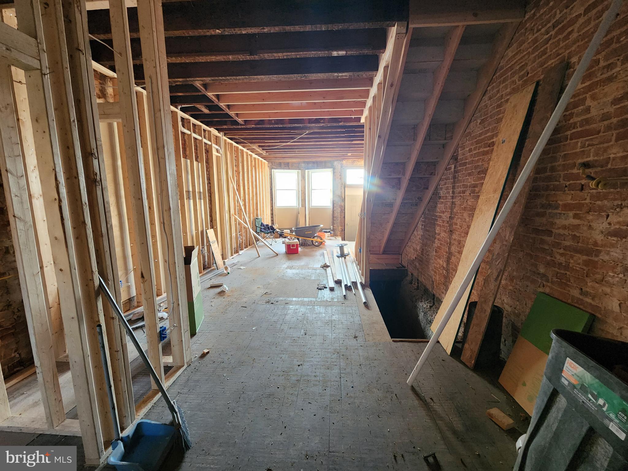 EAST BALTIMORE MIDWAY - Residential