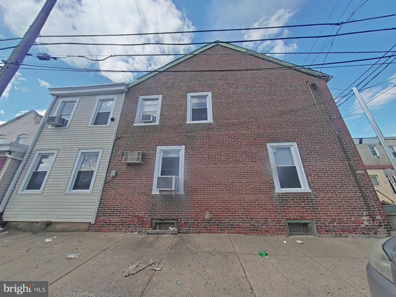 FRANKFORD - Commercial Sale