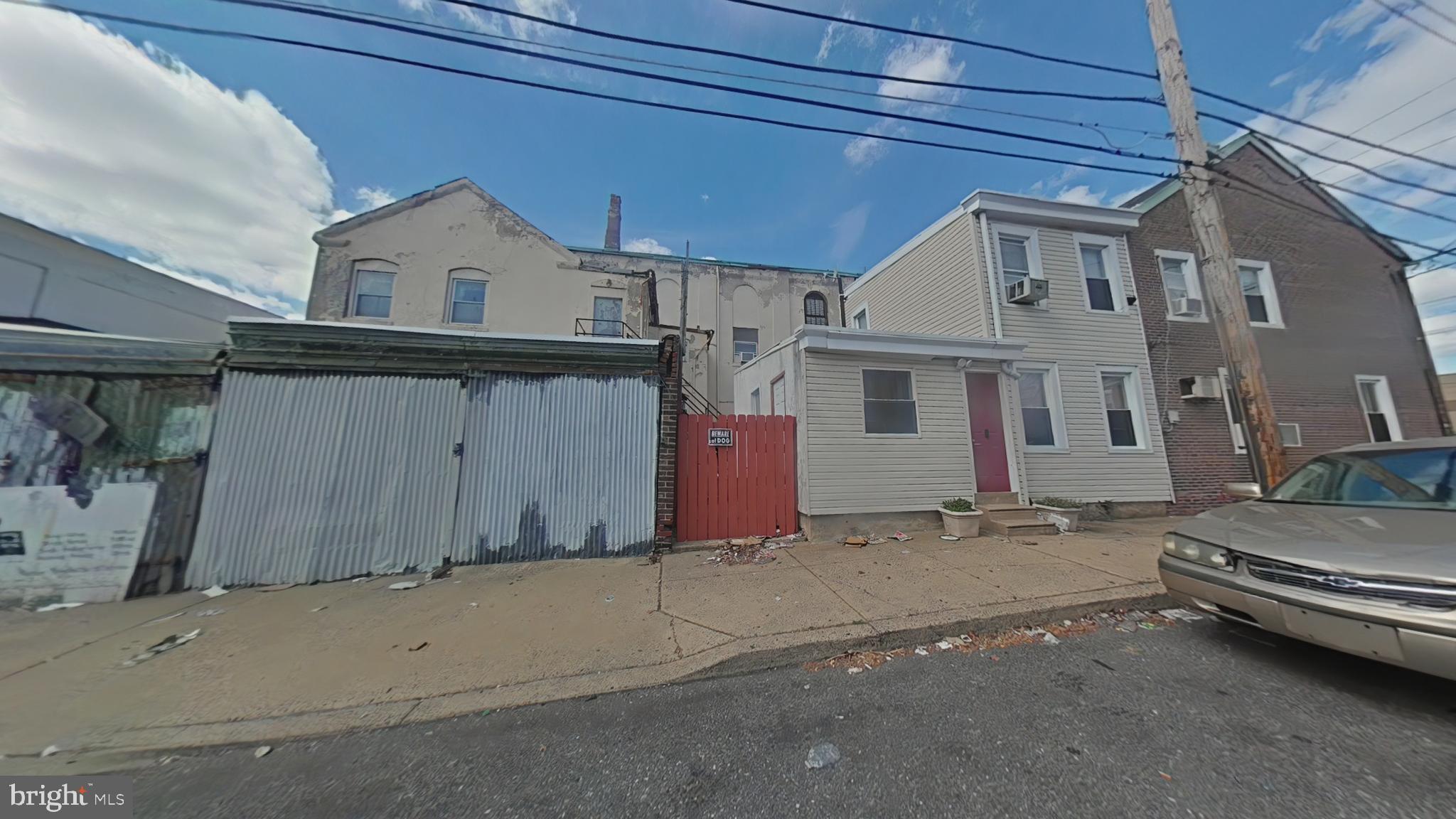 FRANKFORD - Commercial Sale