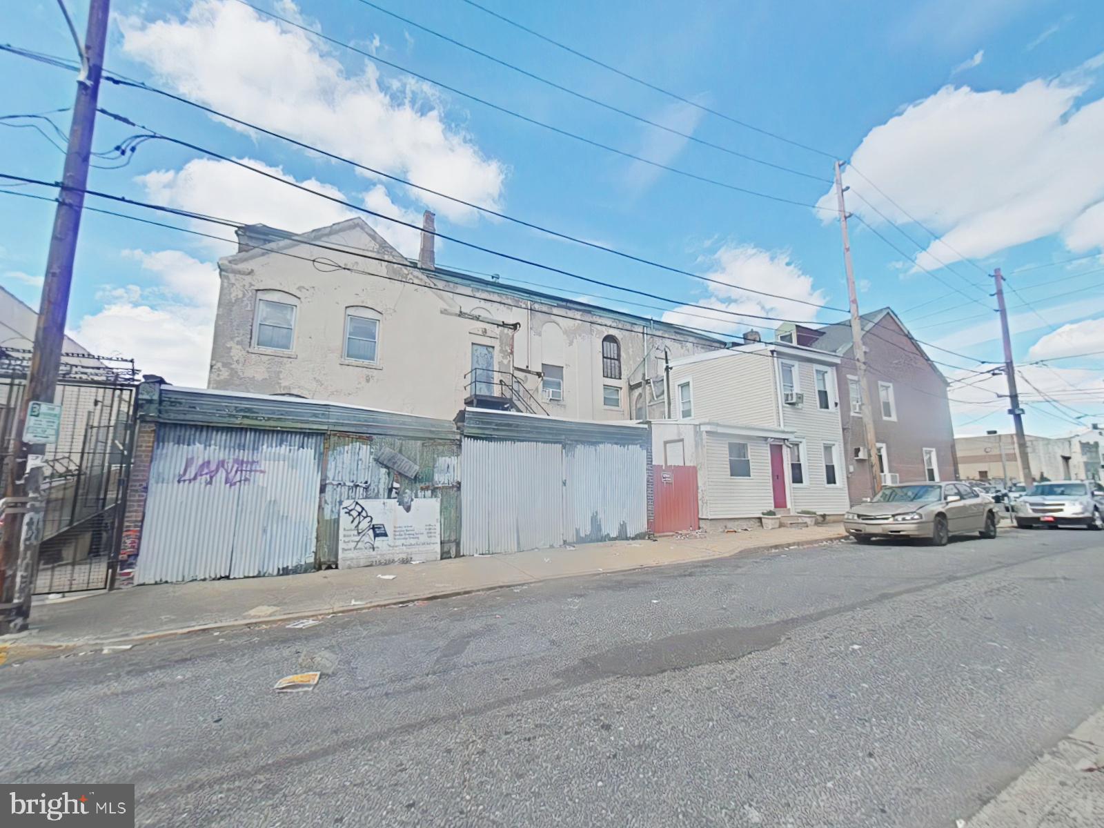 FRANKFORD - Commercial Sale