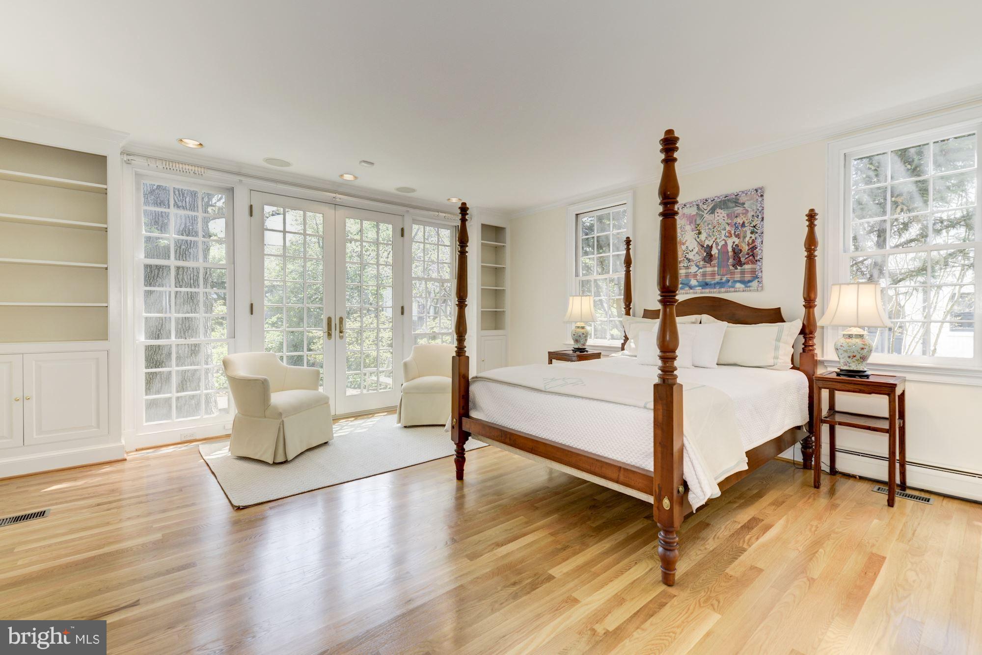 CHEVY CHASE - Residential