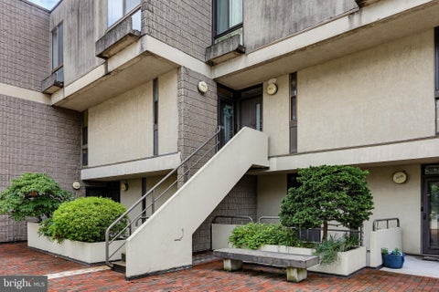 Condo For Sale - 2211 Clove Terrace<br/> BALTIMORE, MD 21209