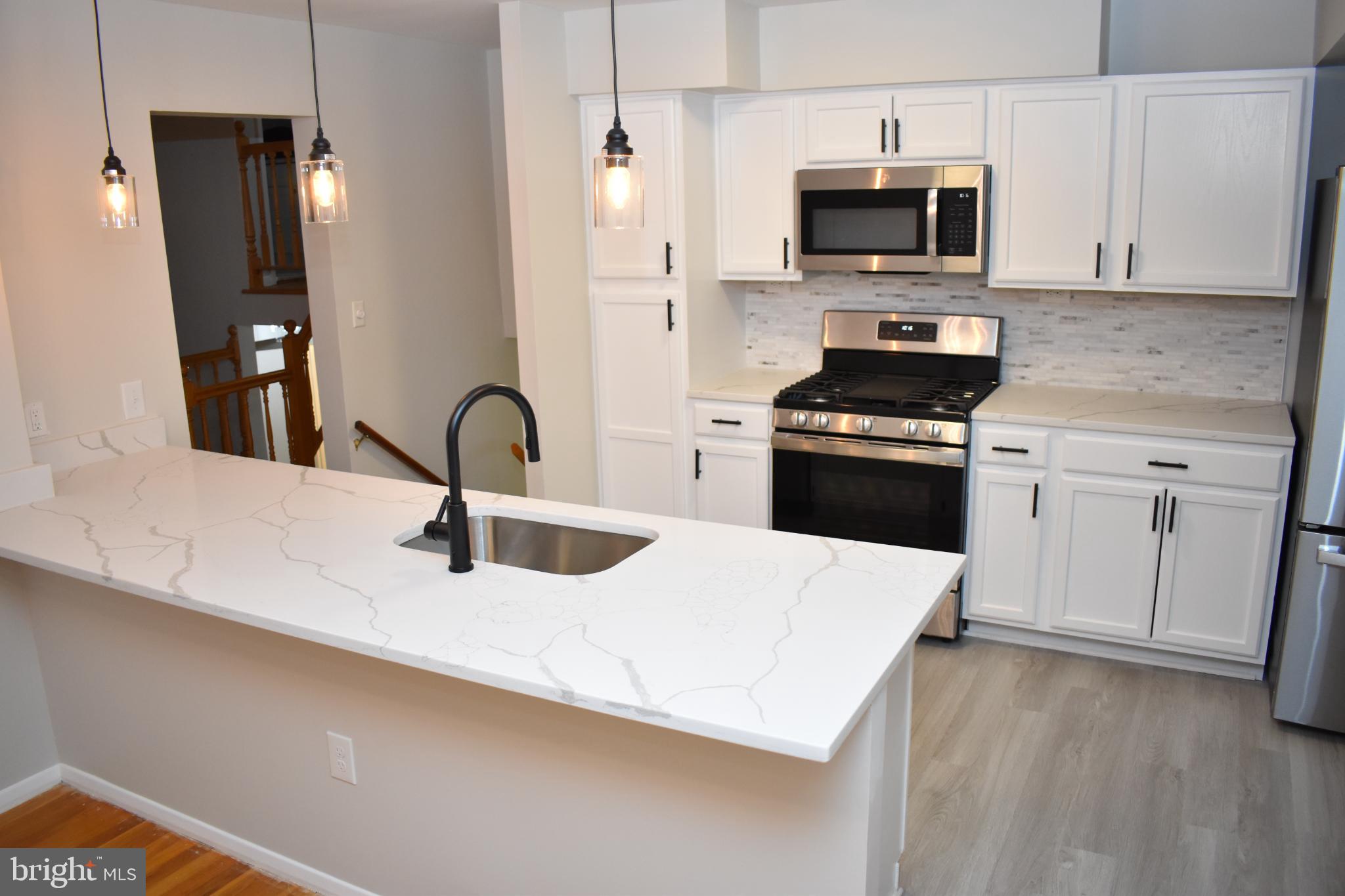 RIPPLING ESTATES - Residential Lease