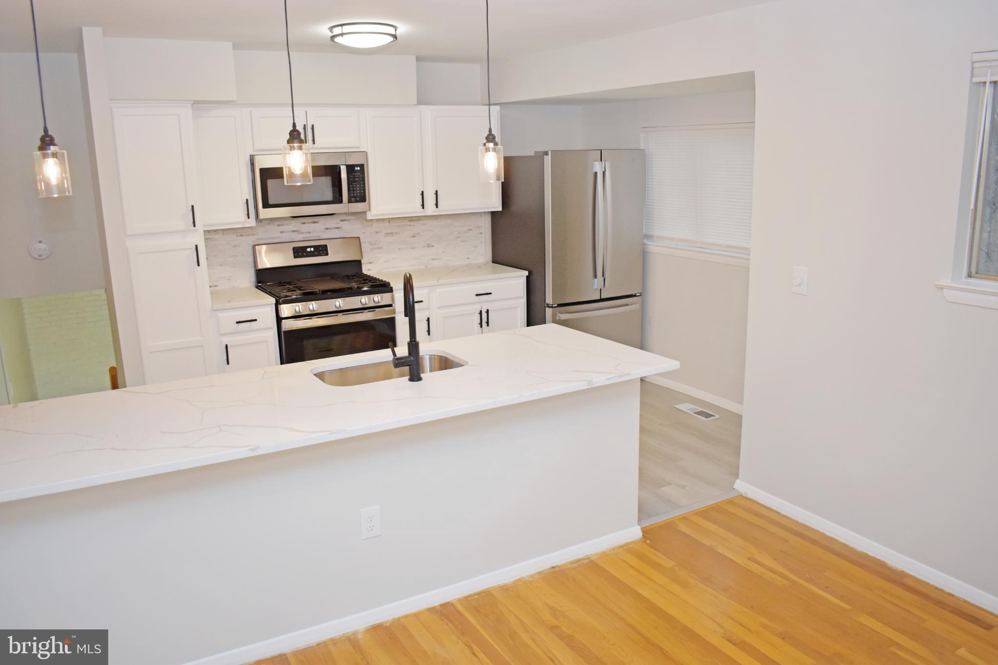 RIPPLING ESTATES - Residential Lease