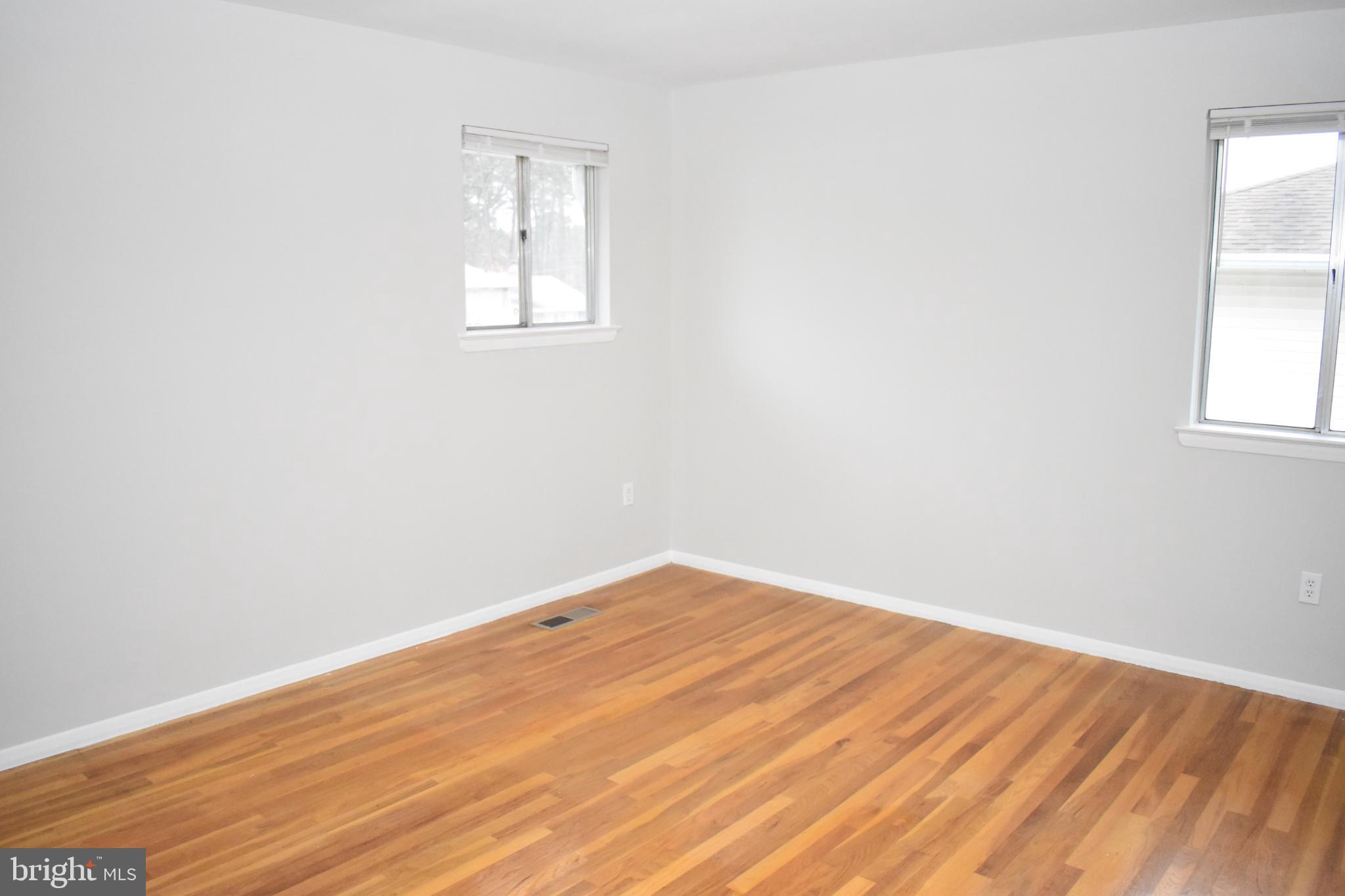 RIPPLING ESTATES - Residential Lease