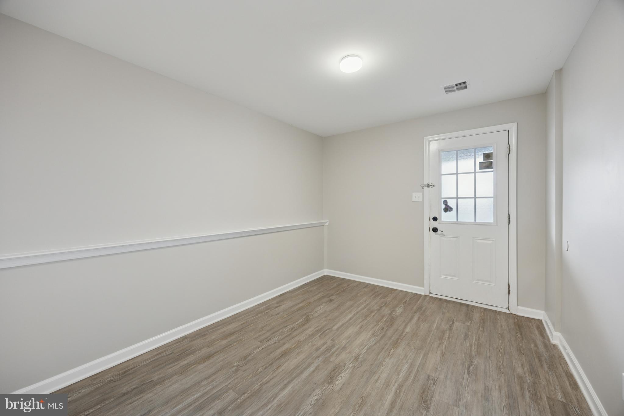 WASHINGTON SQUARE - Residential Lease
