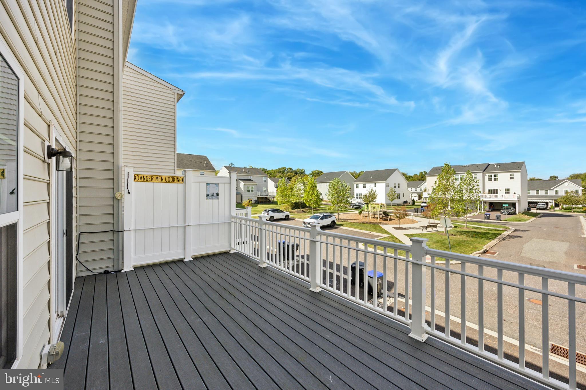 WASHINGTON SQUARE - Residential Lease