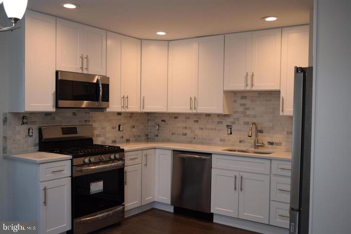 OXON HILL - Residential