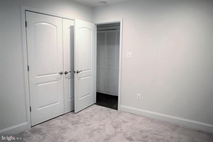 OXON HILL - Residential