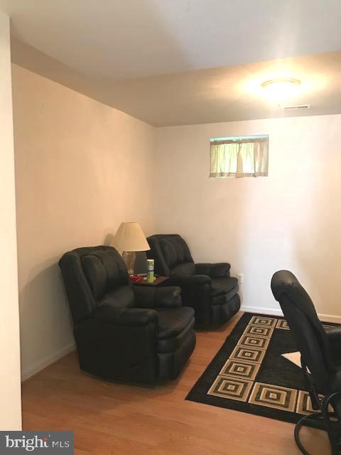 AZALEA WOODS - Residential Lease