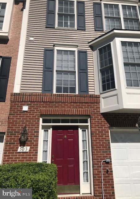 AZALEA WOODS - Residential Lease