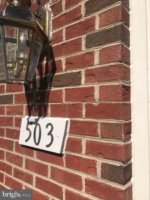 AZALEA WOODS - Residential Lease