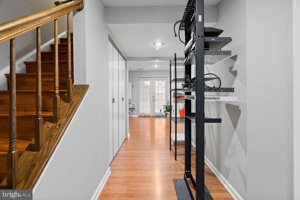 QUAIL HOLLOW - Residential Lease