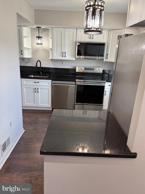 MANASSAS PARK VILLAGE - Residential