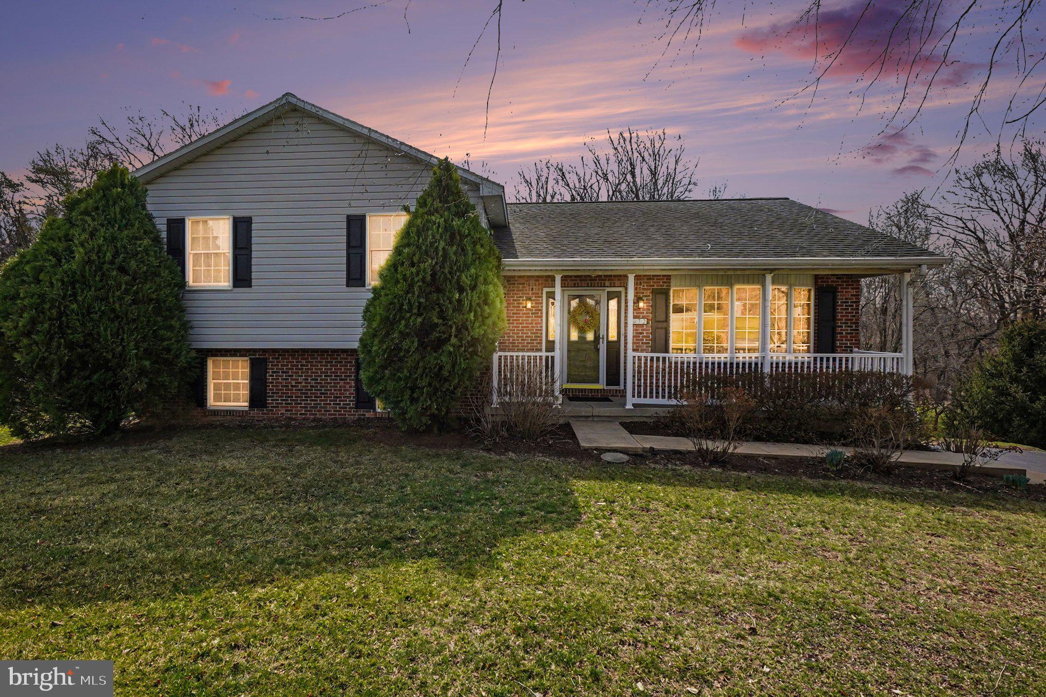 WOODCREST SHORES - Residential