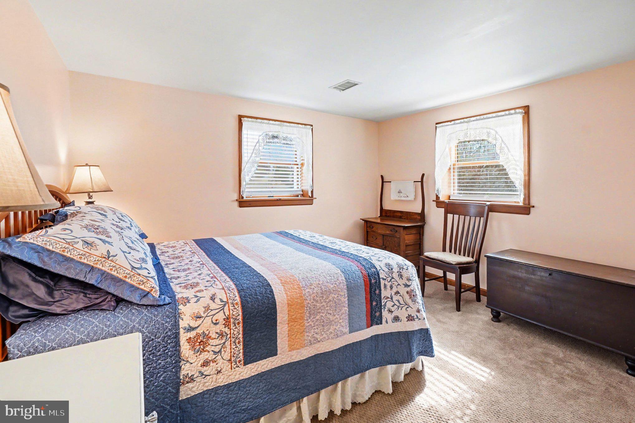 WOODCREST SHORES - Residential