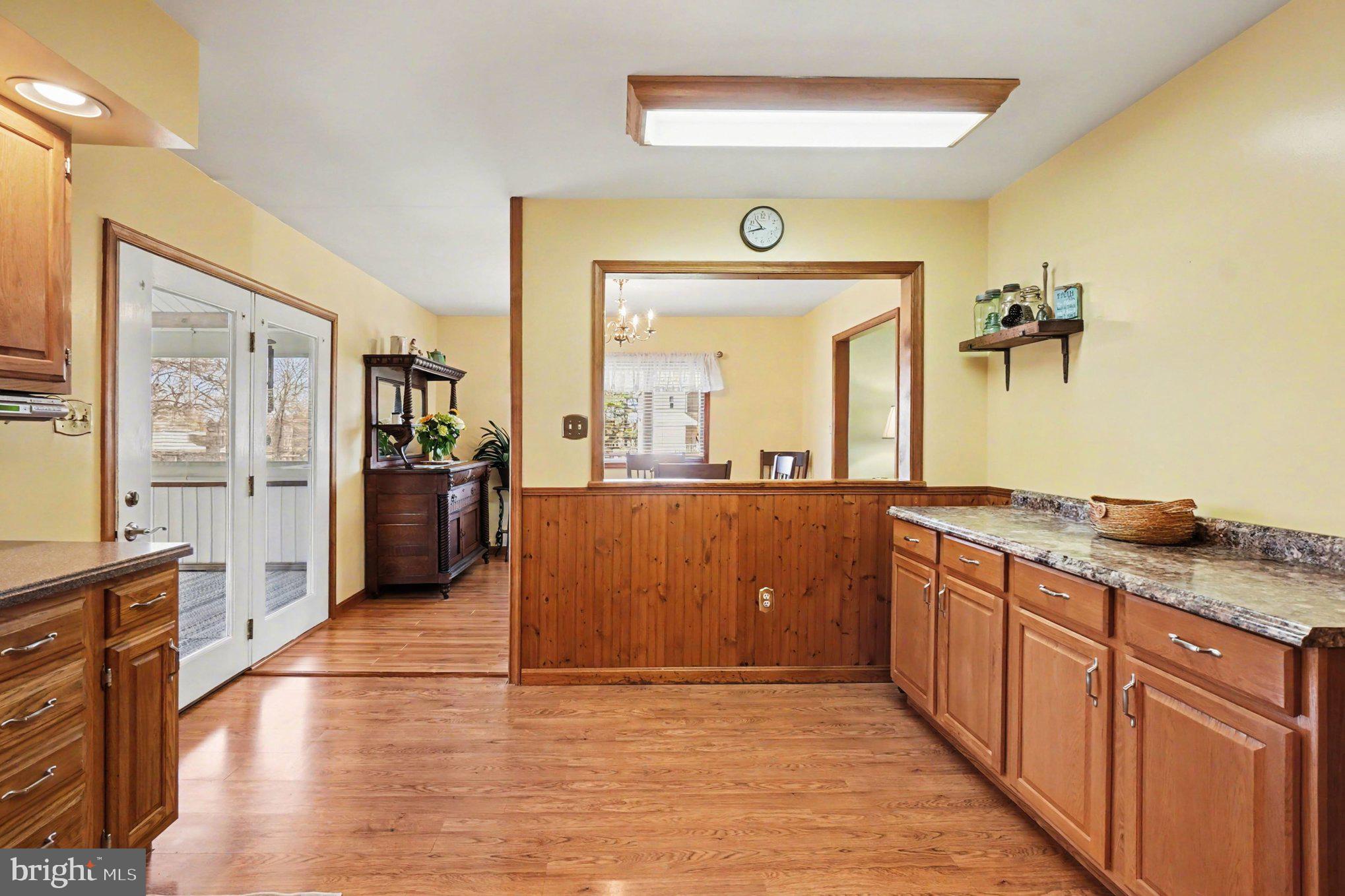 WOODCREST SHORES - Residential