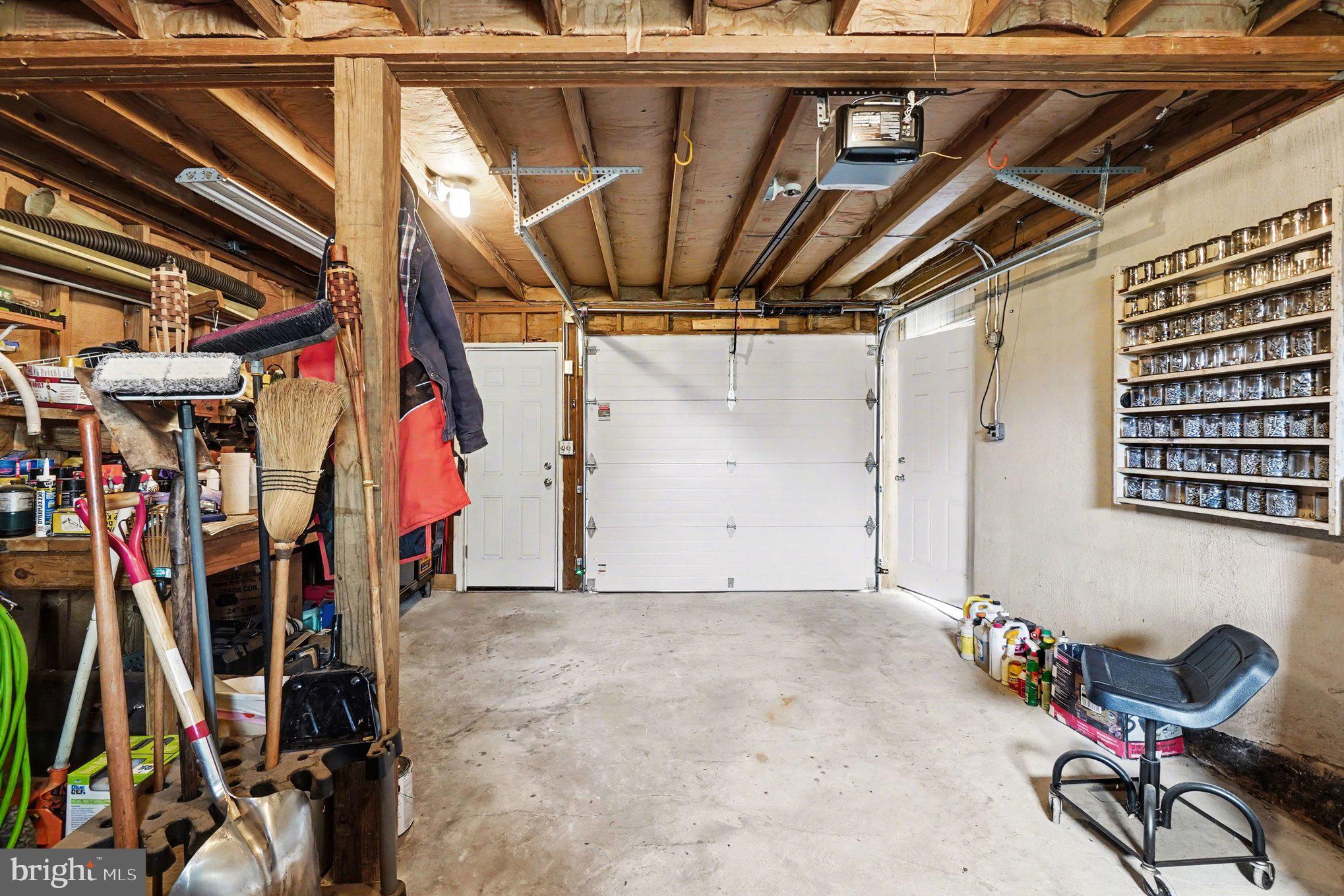 WOODCREST SHORES - Residential