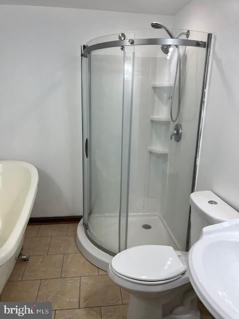 FOLCROFT - Residential Lease