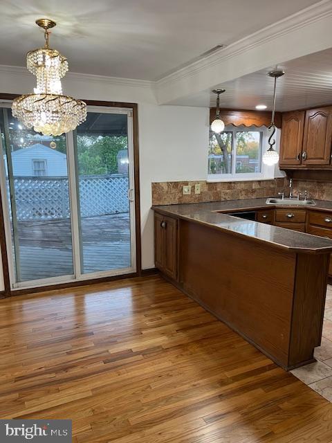 FOLCROFT - Residential Lease