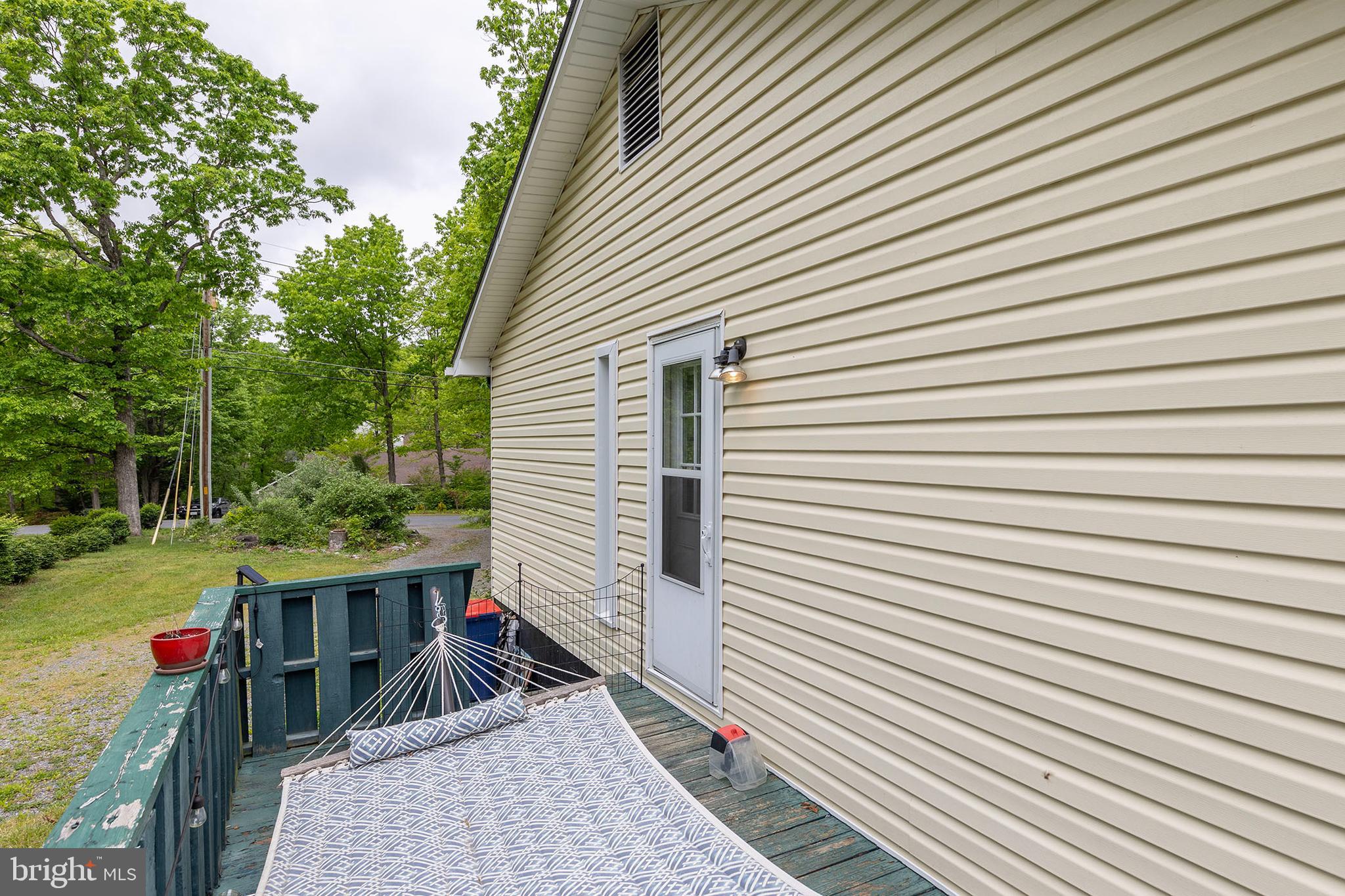 LAKE HOLIDAY ESTATES - Residential