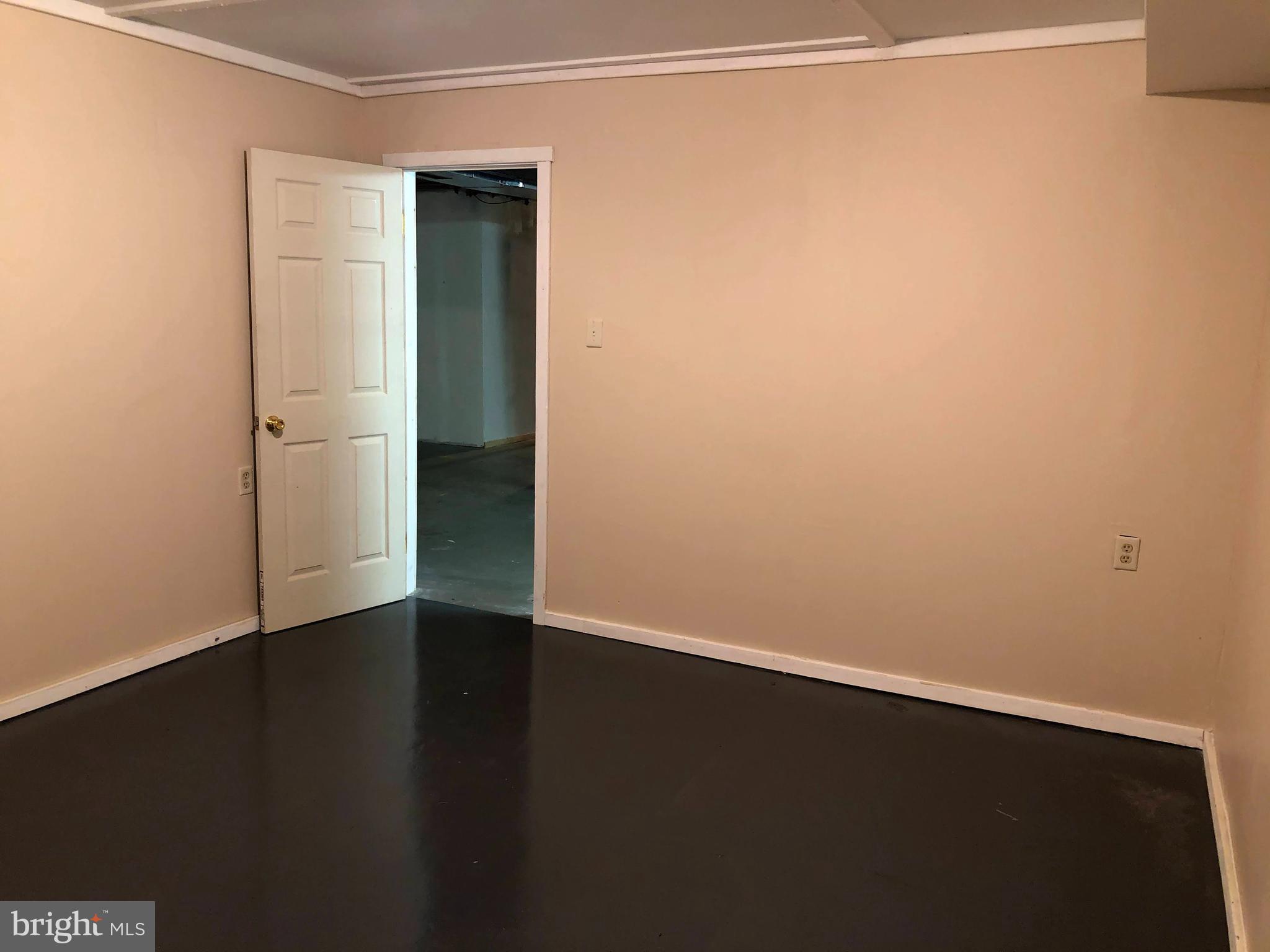 LAKE HOLIDAY ESTATES - Residential