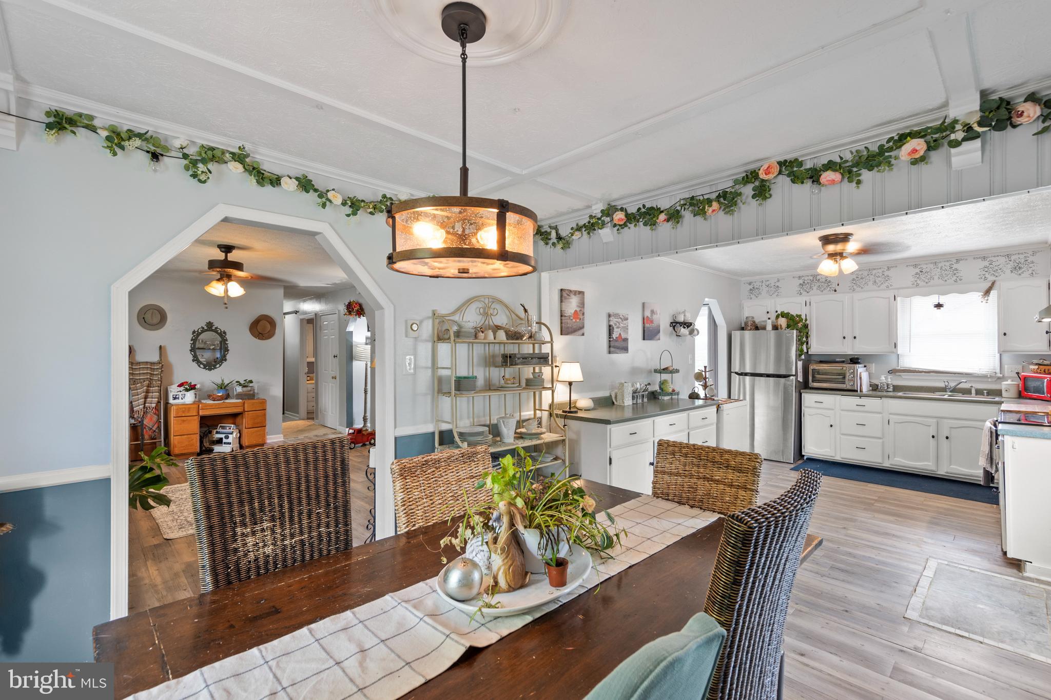 LAKE HOLIDAY ESTATES - Residential