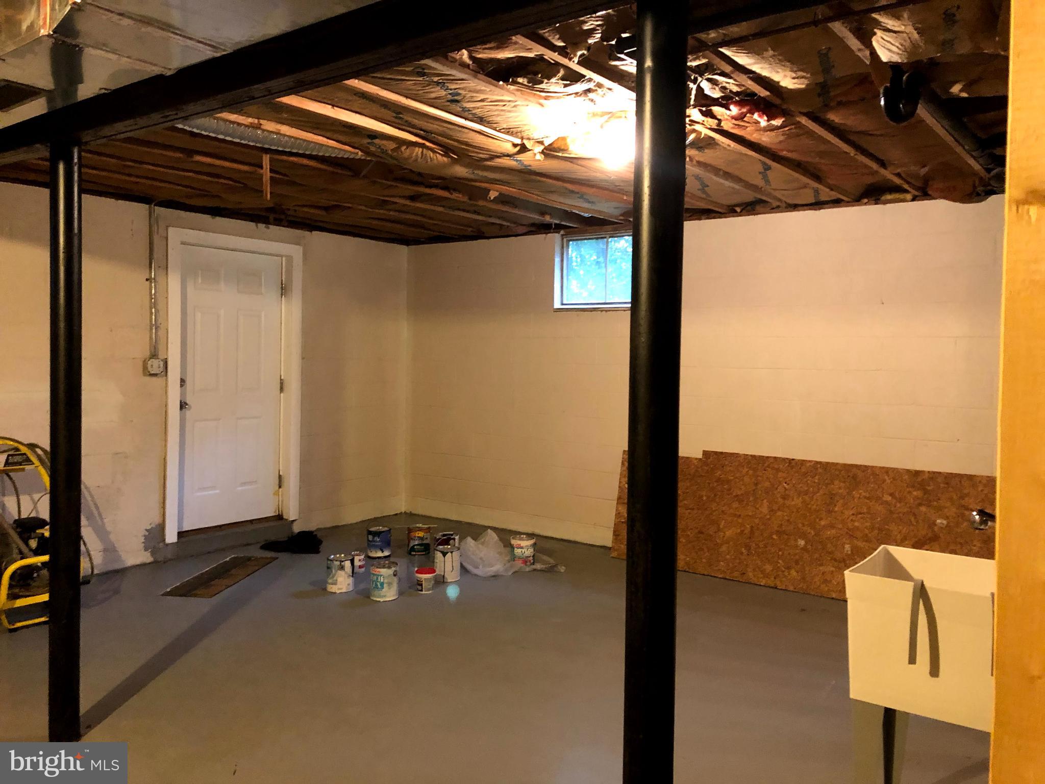 LAKE HOLIDAY ESTATES - Residential