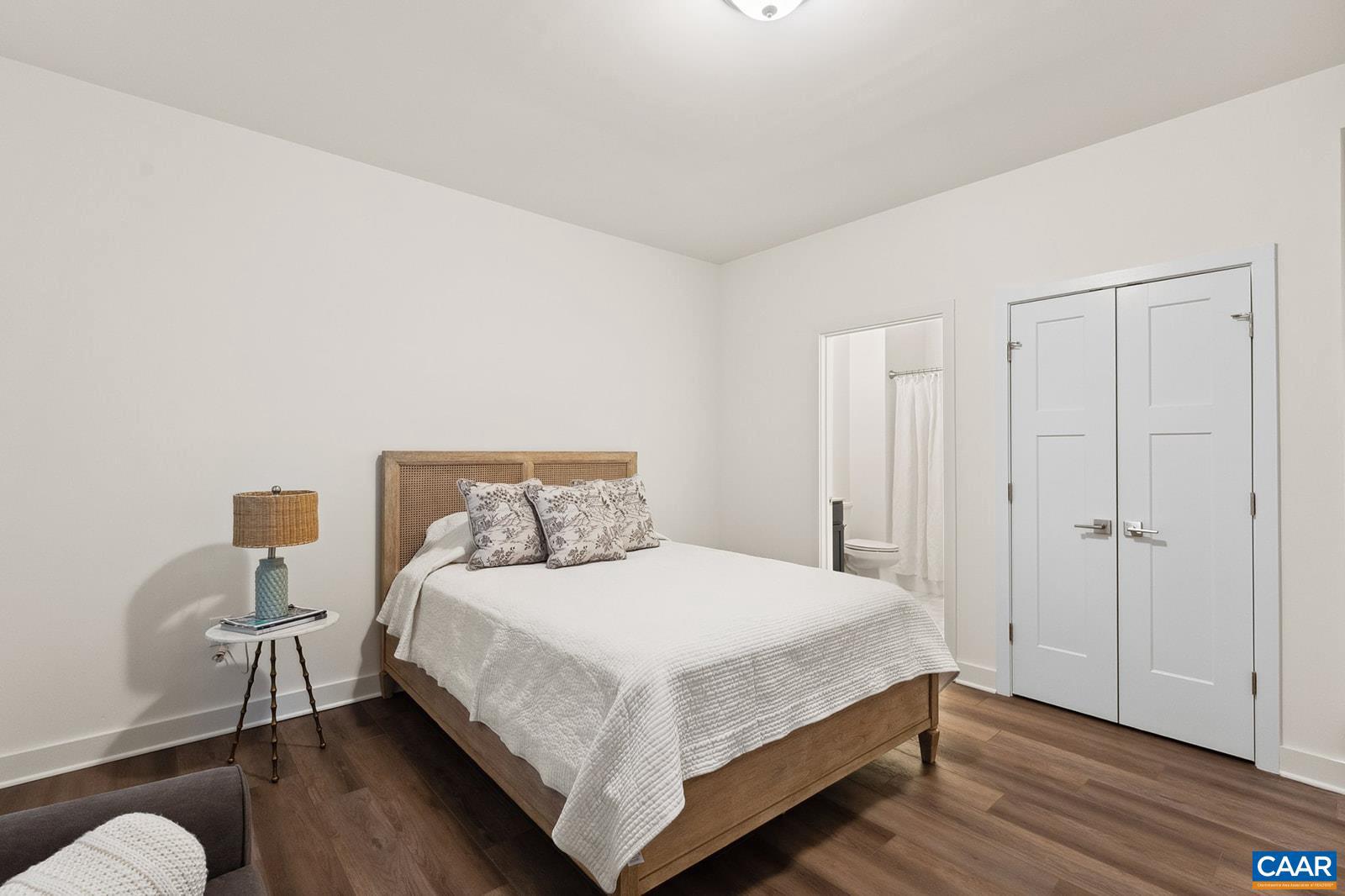 OLD TRAIL - Residential