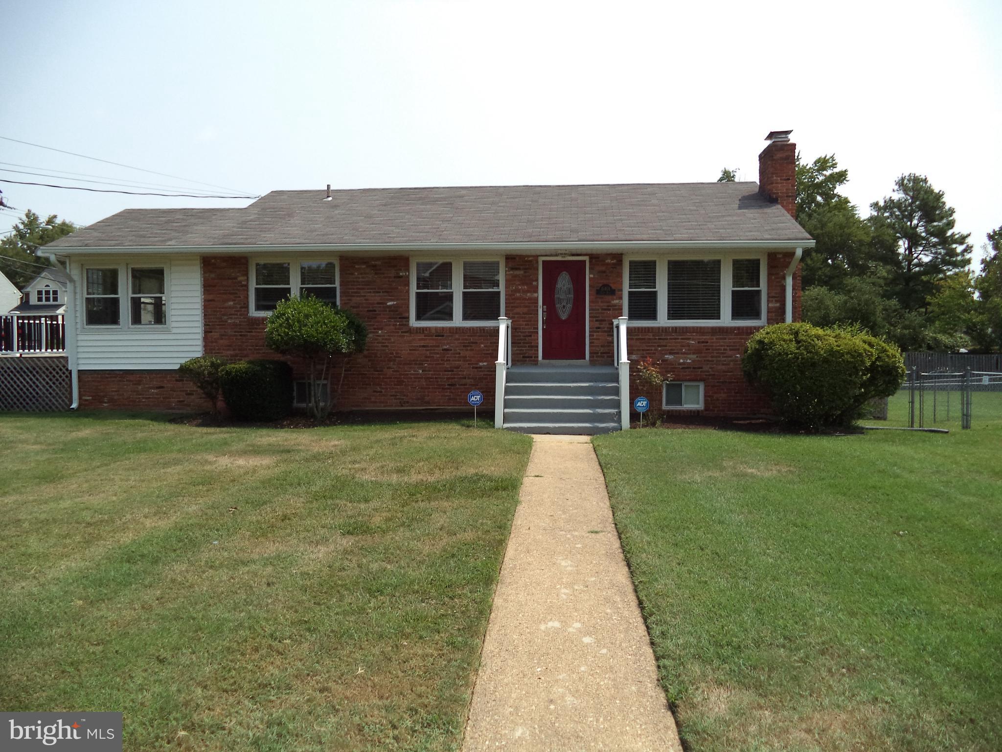 GILLINGHAM - Residential Lease