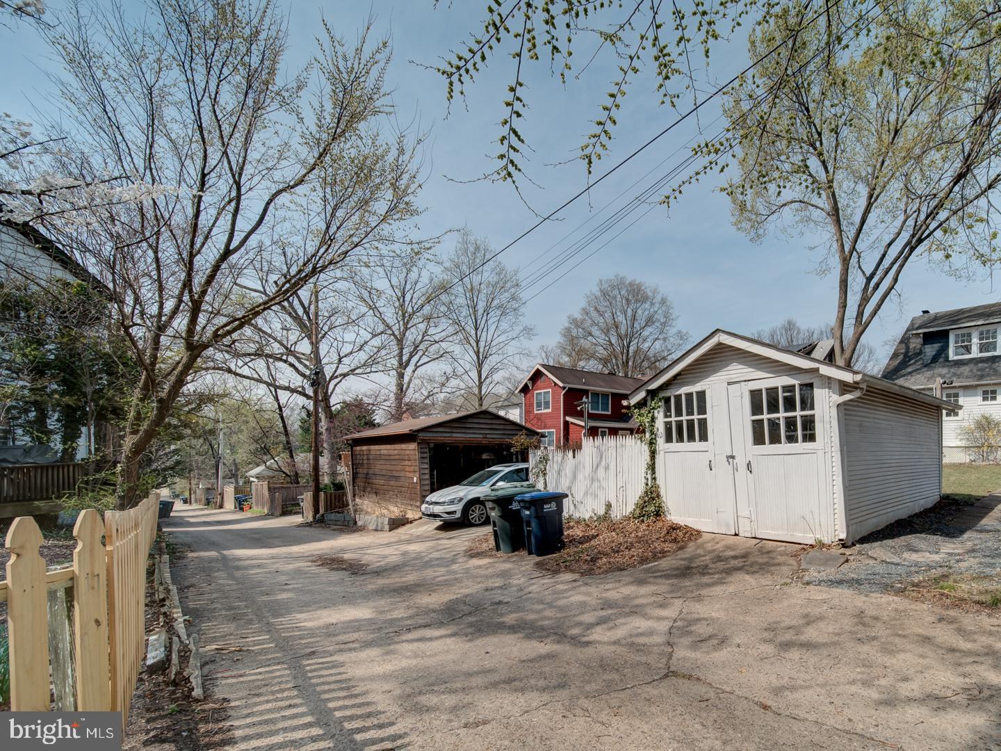 CHEVY CHASE - Residential