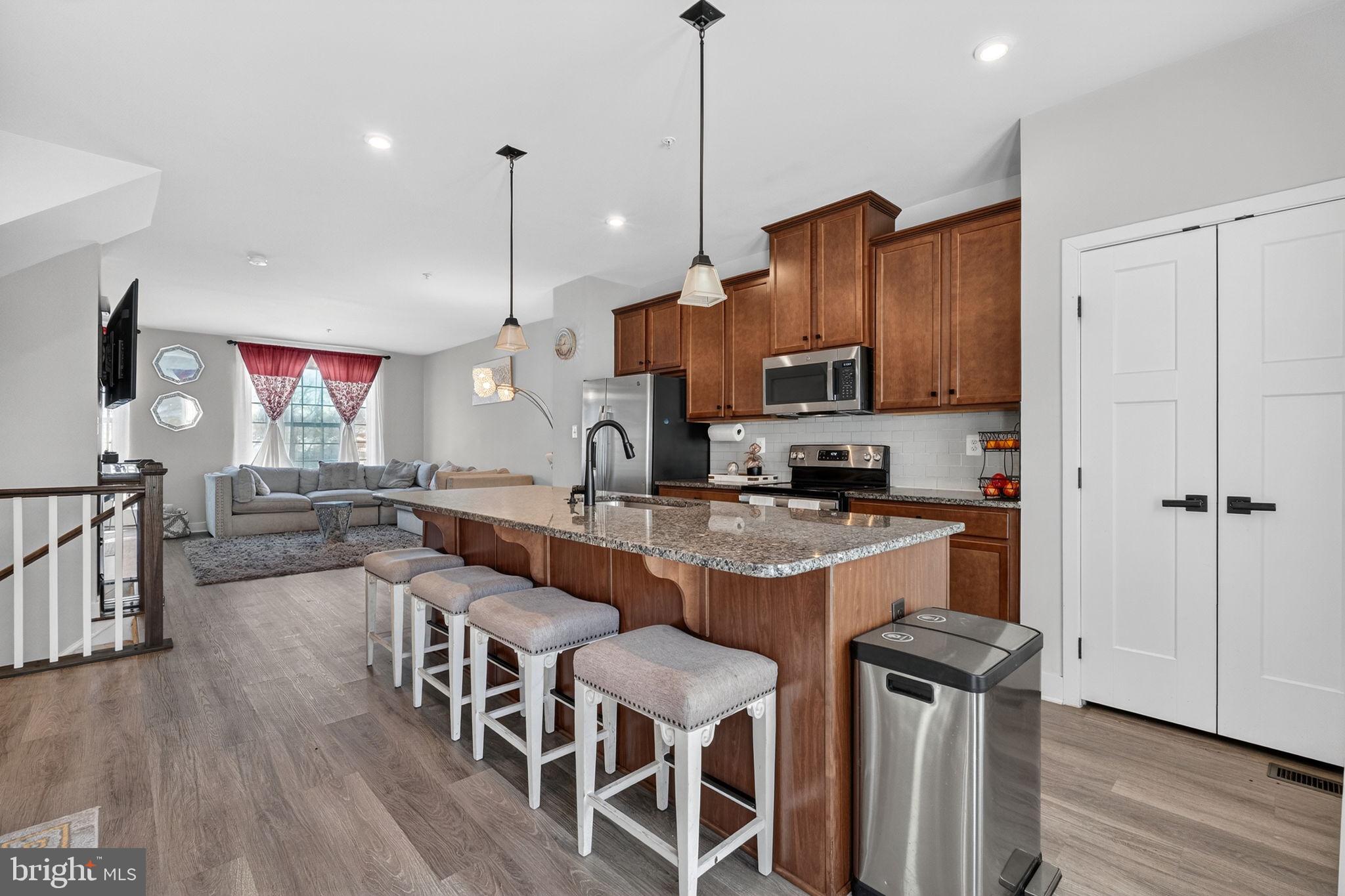 MONTGOMERY VILLAGE - Residential