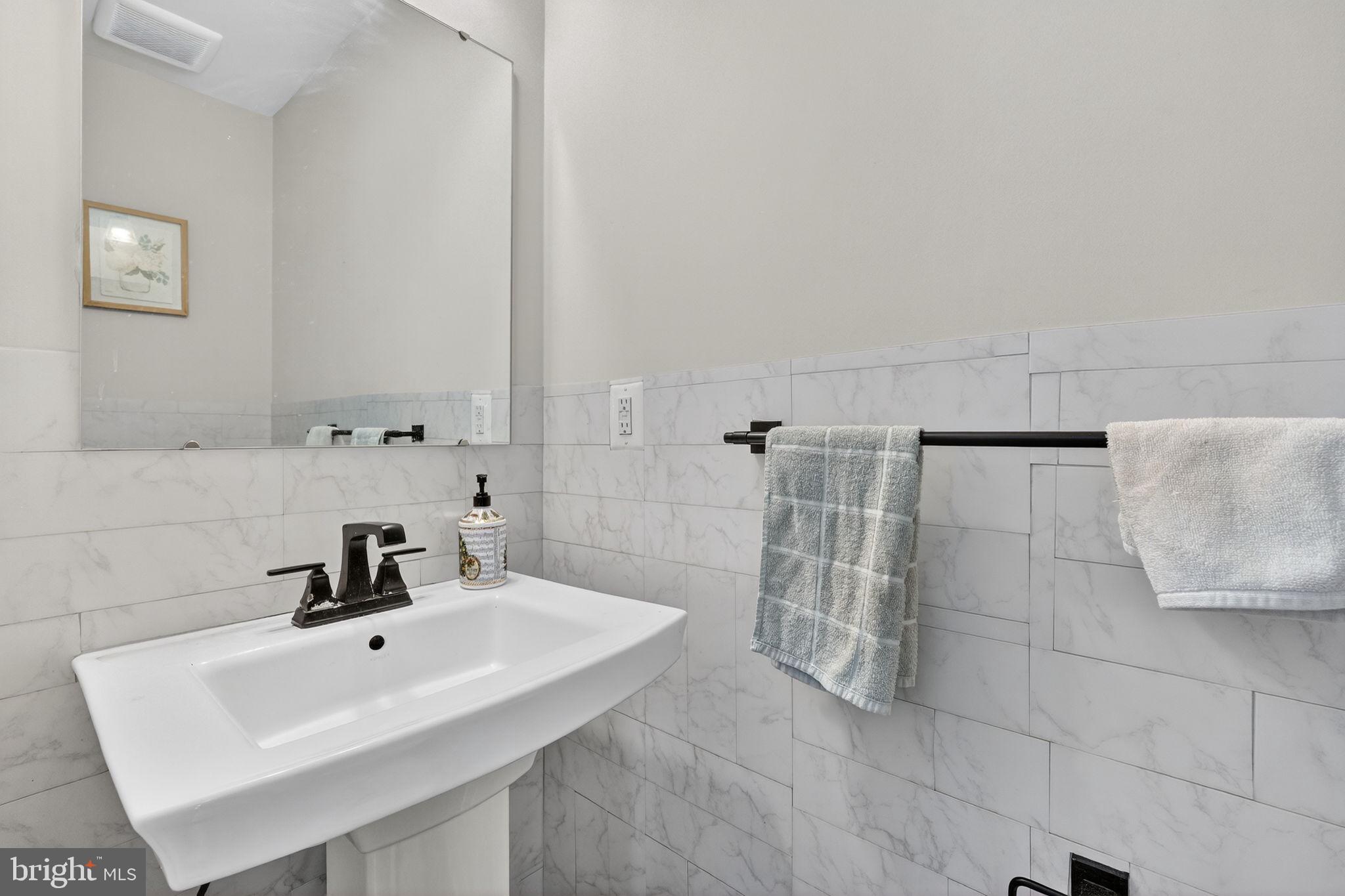 MONTGOMERY VILLAGE - Residential