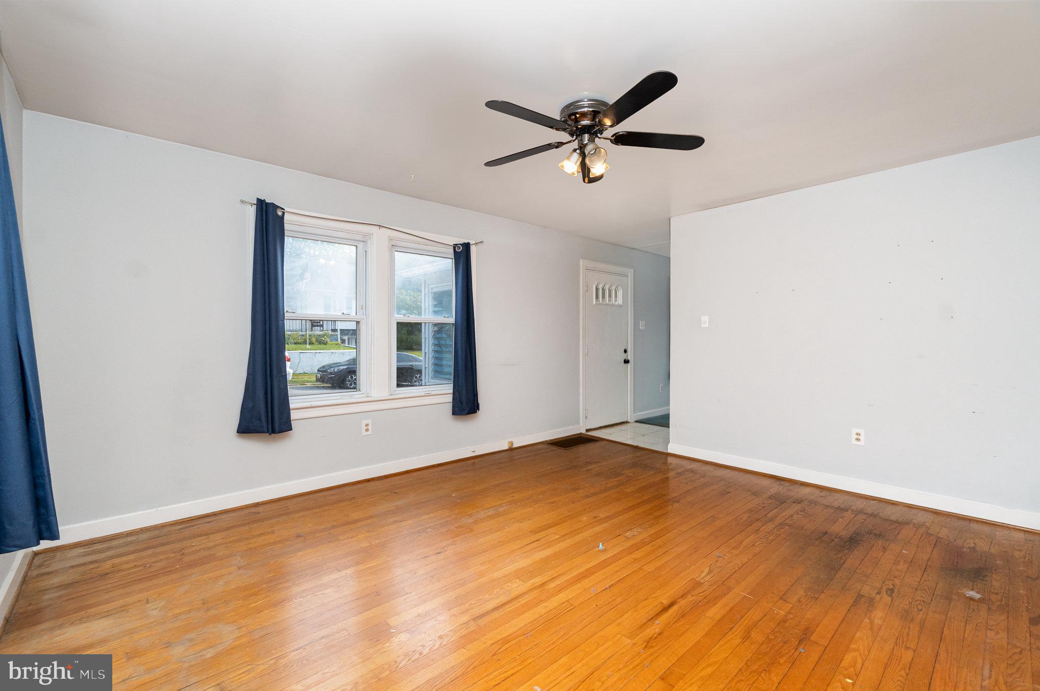 FUNKSTOWN - Residential