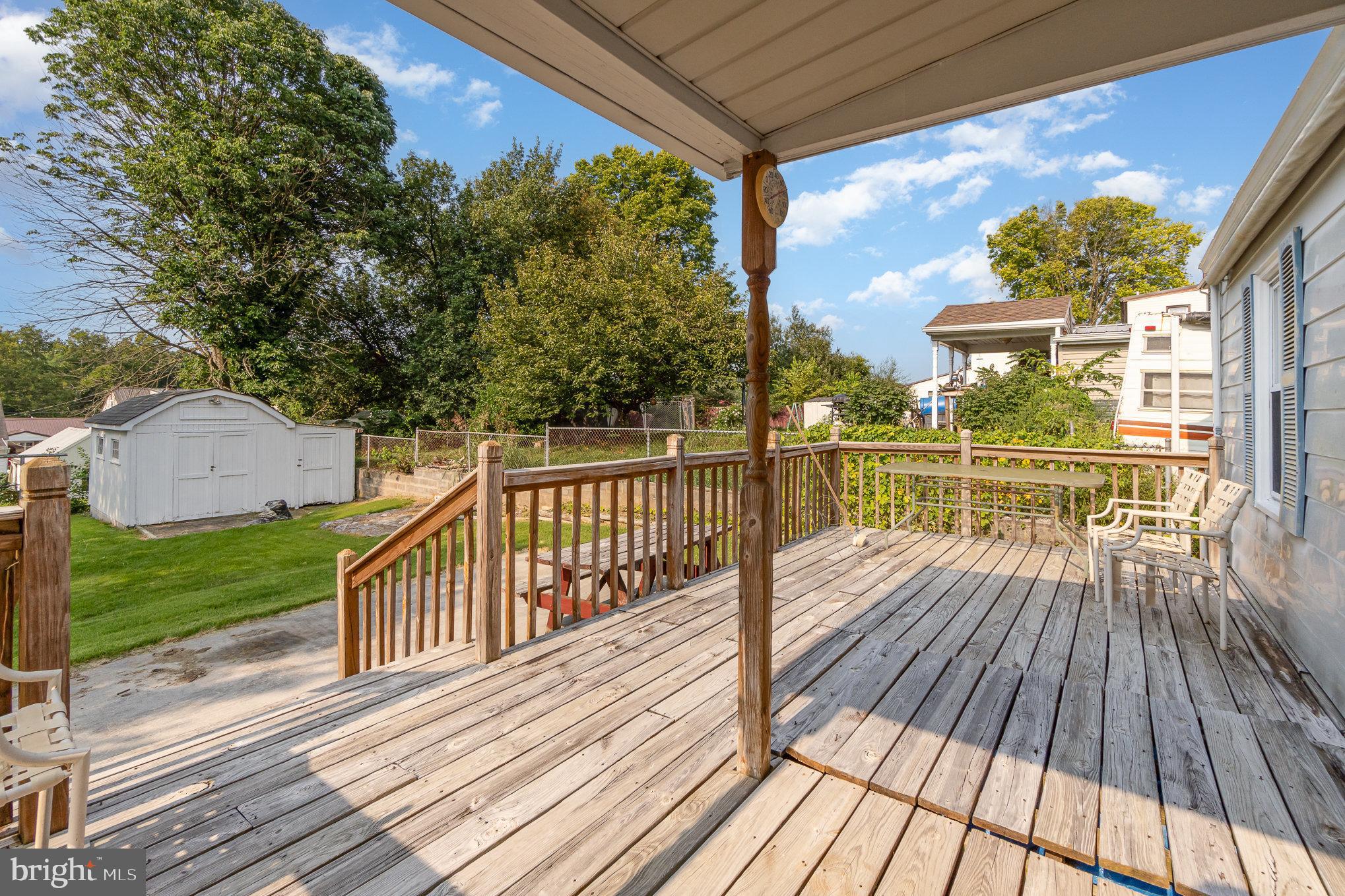 FUNKSTOWN - Residential