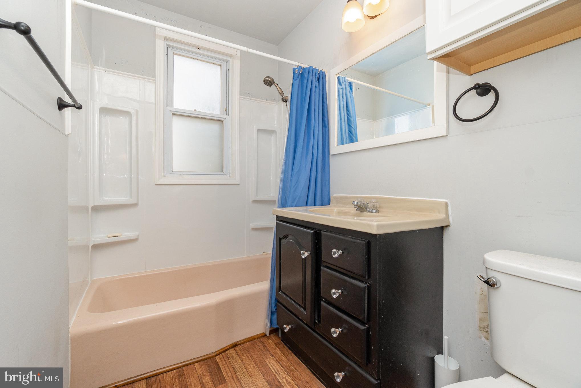 FUNKSTOWN - Residential