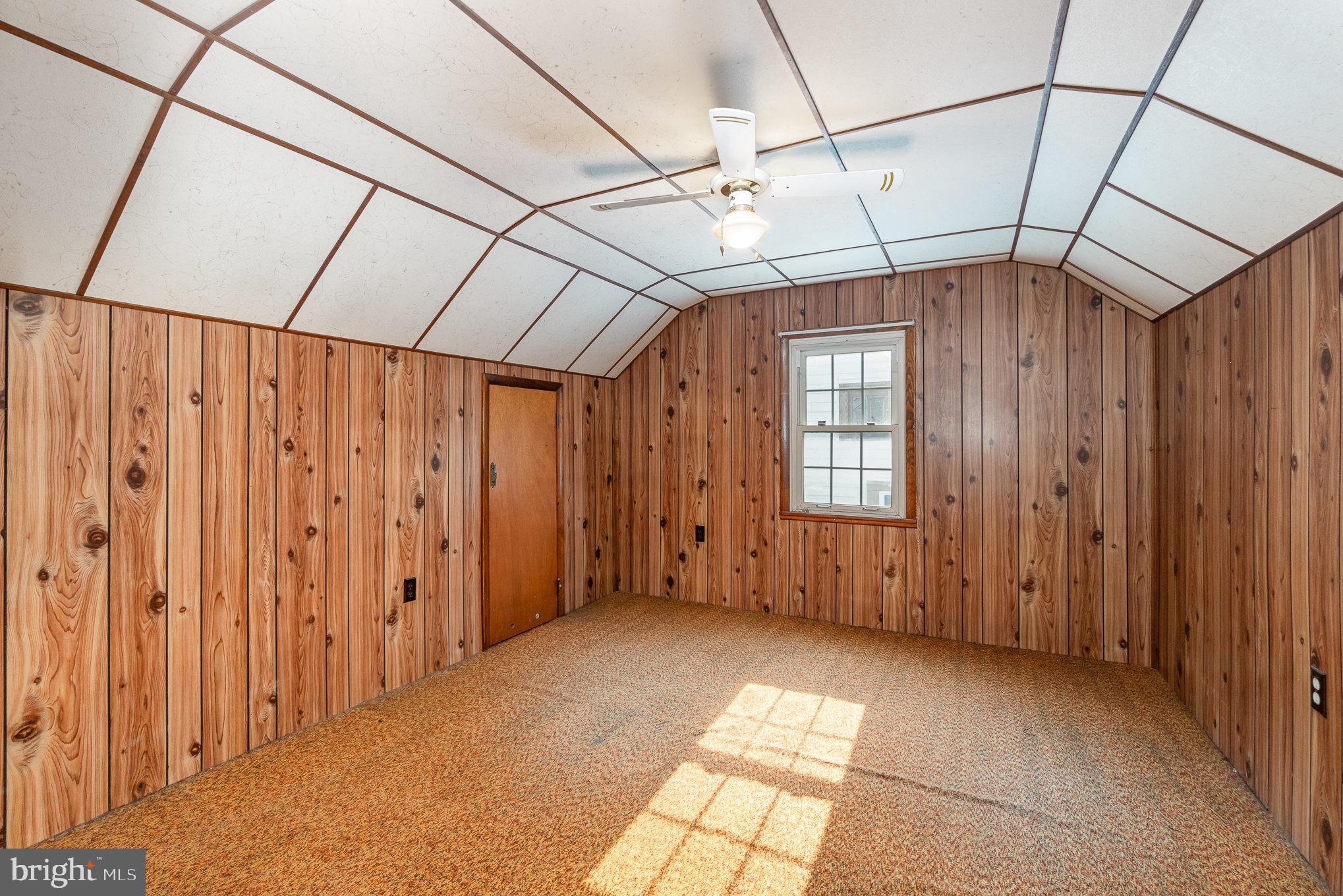 FUNKSTOWN - Residential