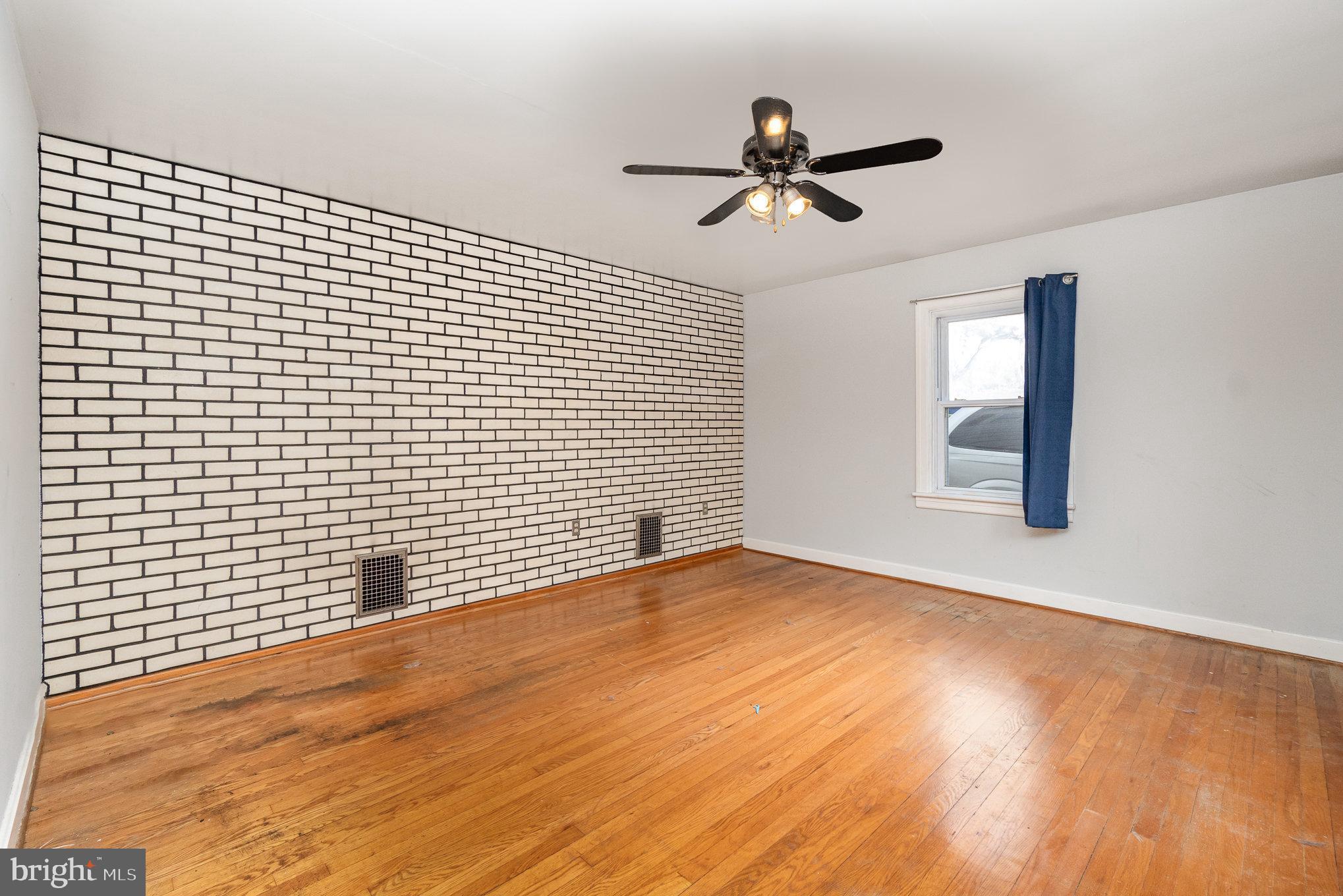 FUNKSTOWN - Residential