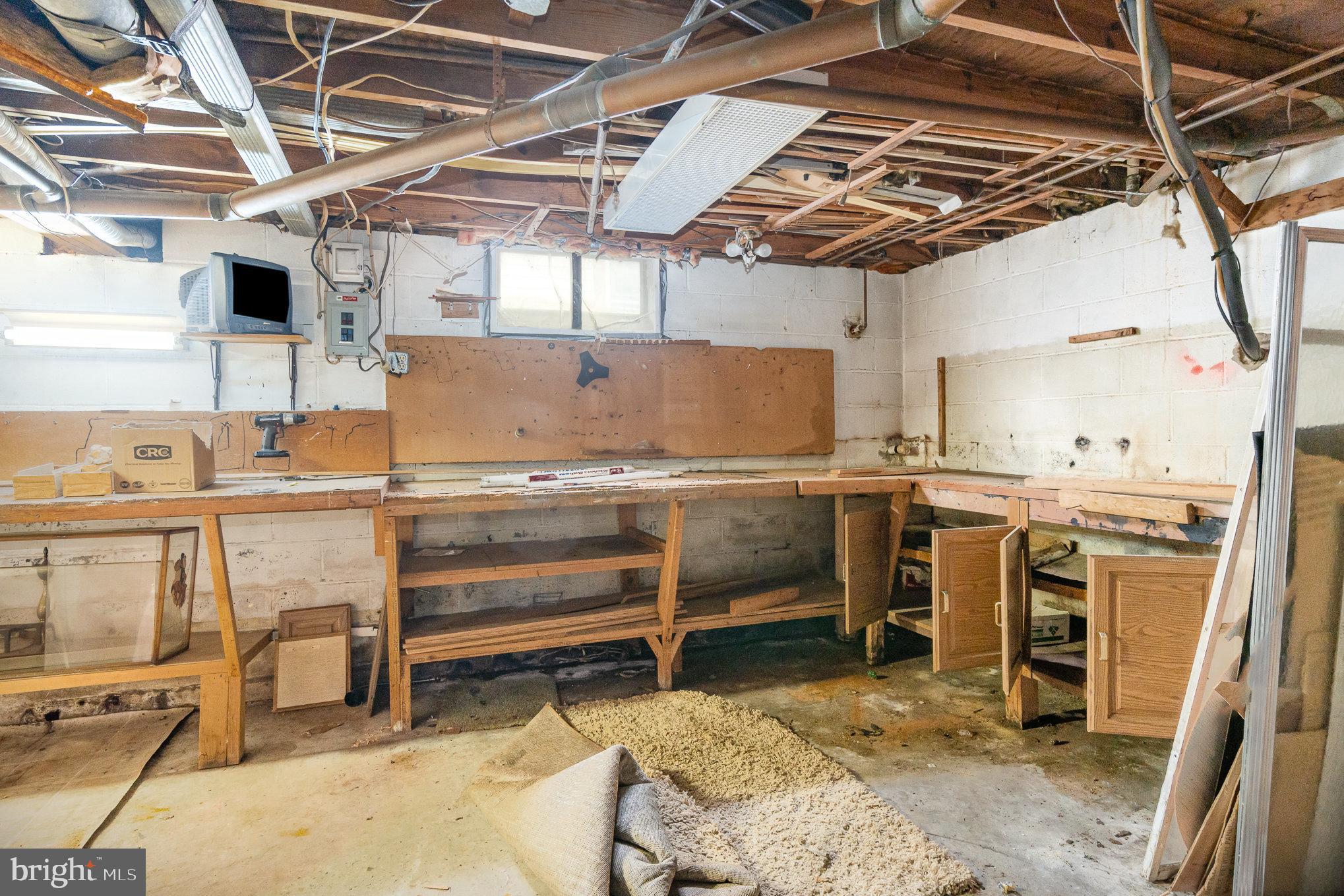 FUNKSTOWN - Residential