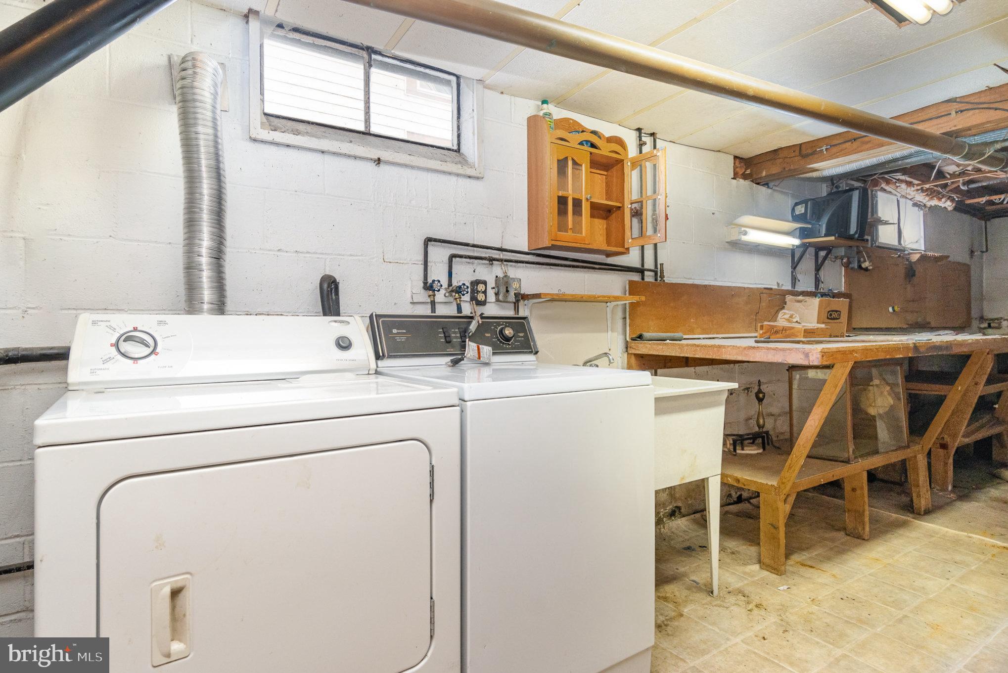 FUNKSTOWN - Residential