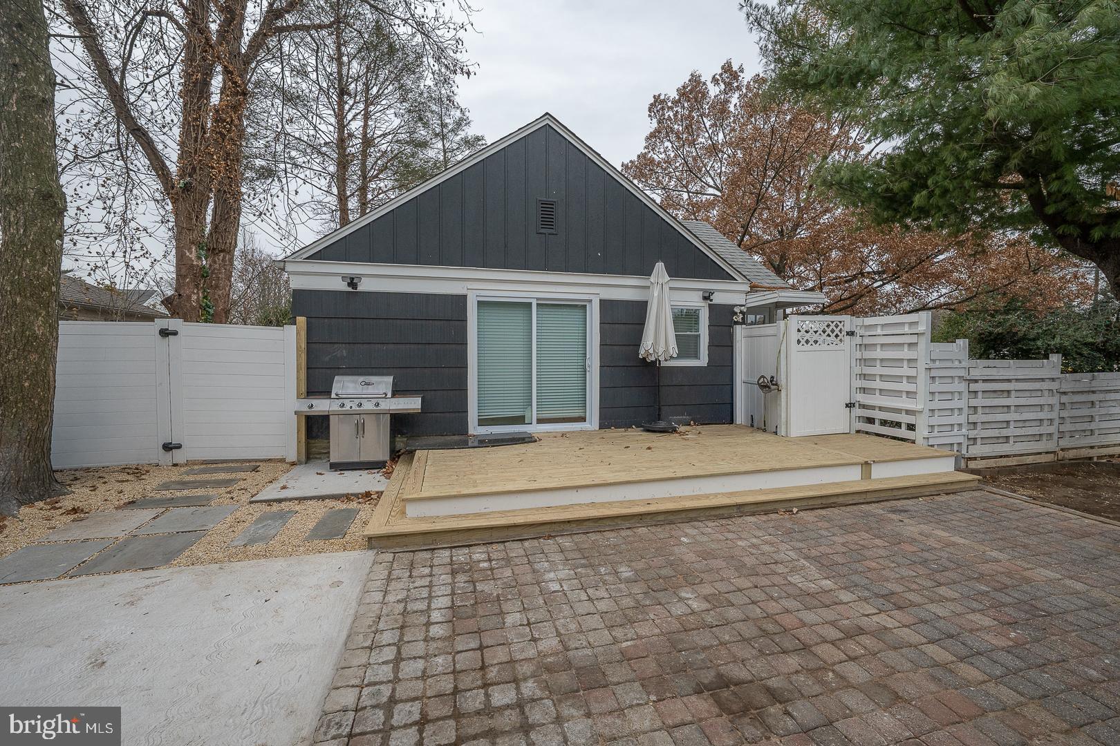 SHORTRIDGE - Residential