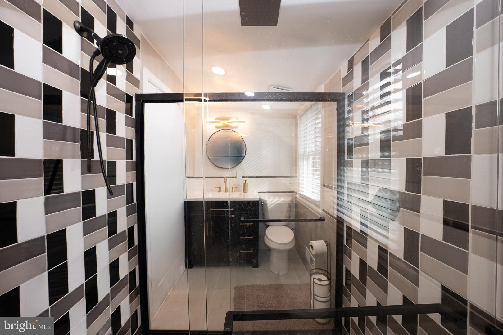 SHORTRIDGE - Residential