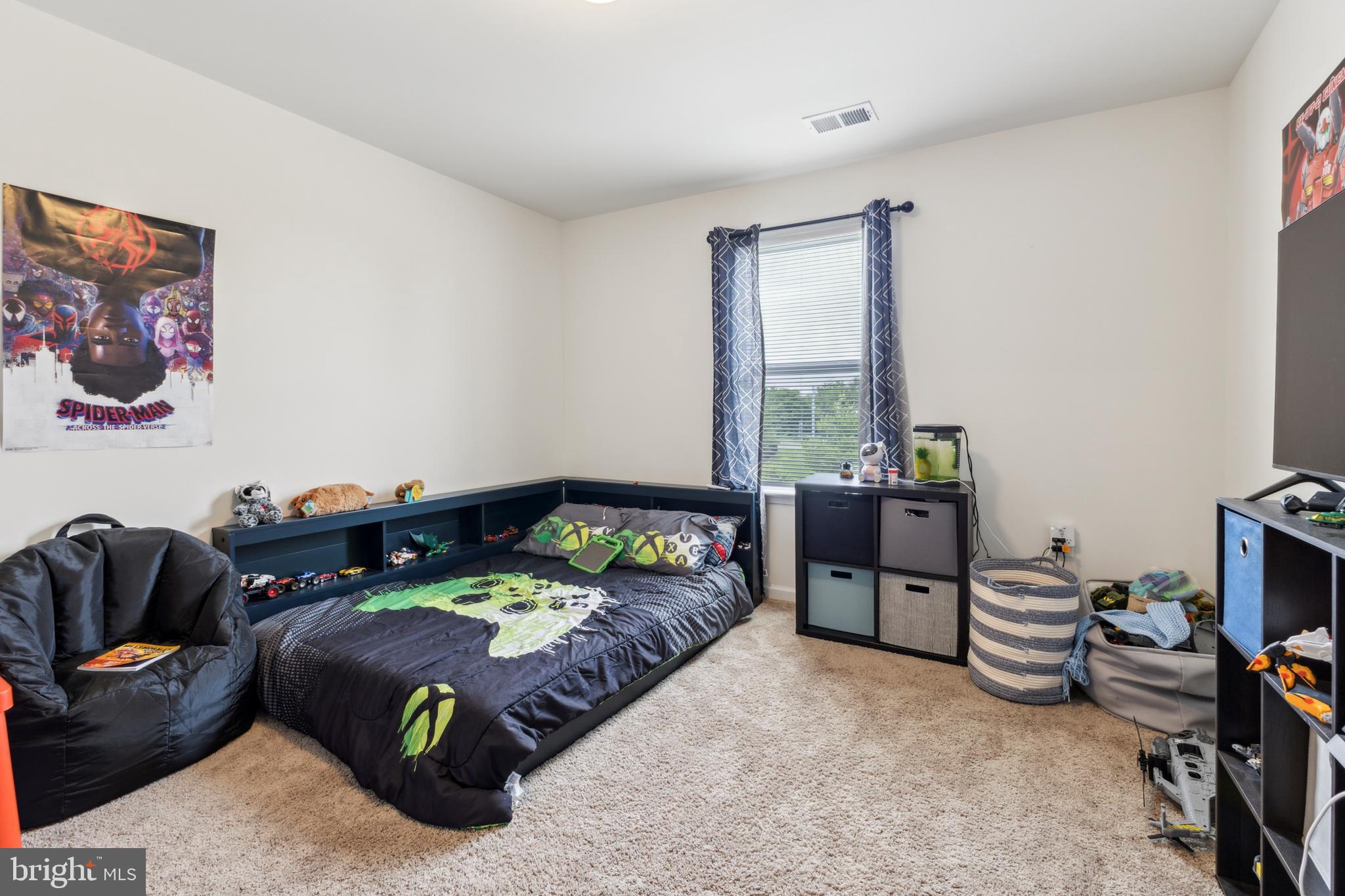 MCGINNIS POINT - Residential