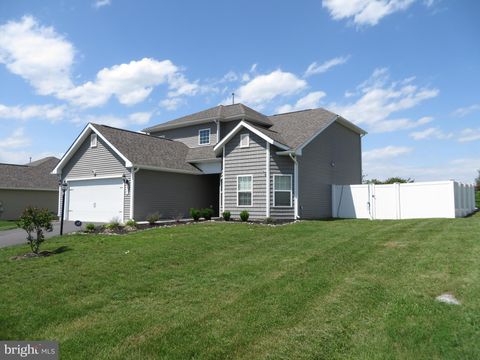 14 CASSATT LANE MARTINSBURG WV 25401