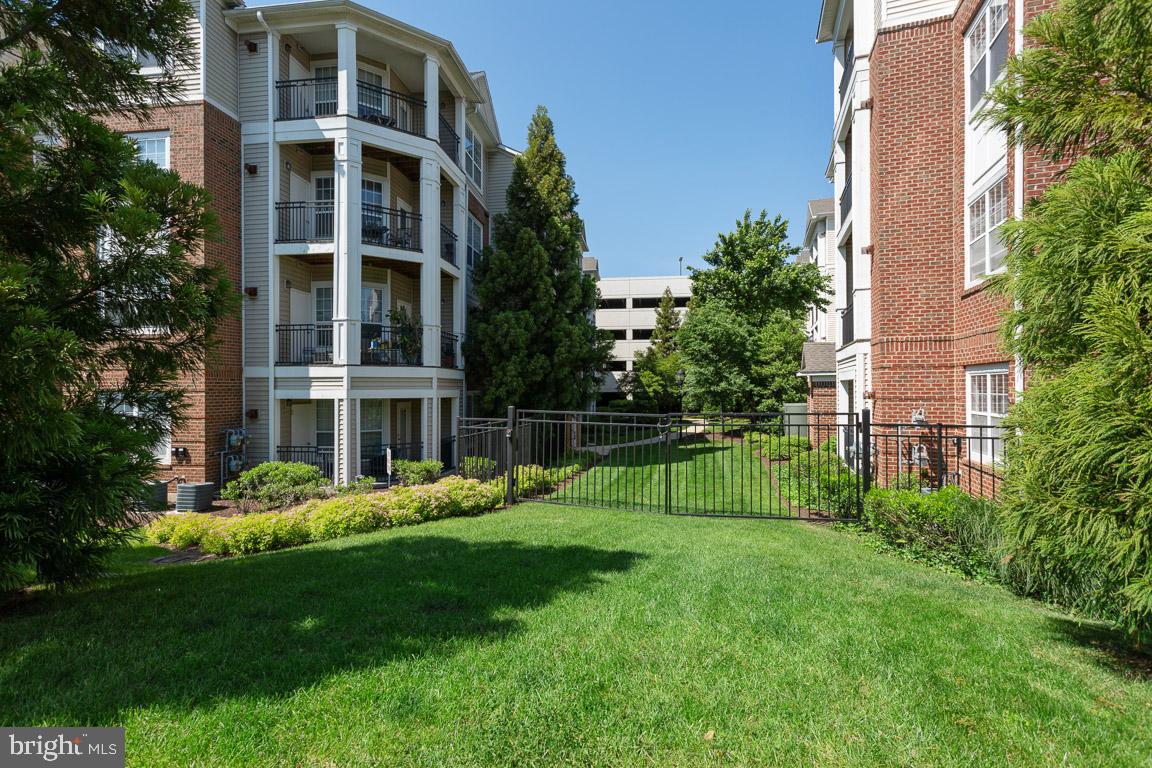 BRYSON AT WOODLAND PARK - Residential Lease